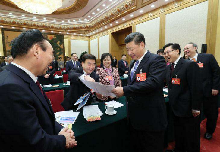 习近平:所有扶贫地区的领导干部都要坚守岗位